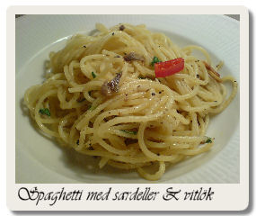 Spaghetti med sardeller & vitlök