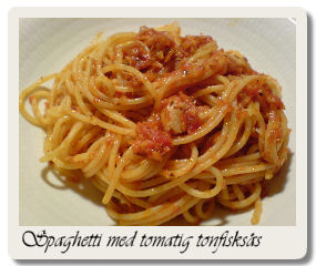 spaghetti med tomatig tonfisksås